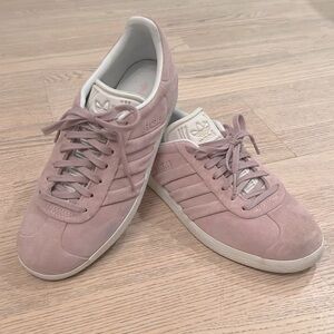 Adidas Gazelle Pink Suede Leather Women’s Shoes size 7 (fits like size 7.5/8)
